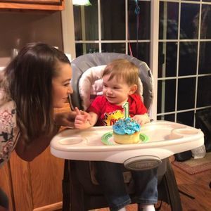 Meet your Posher, Amy